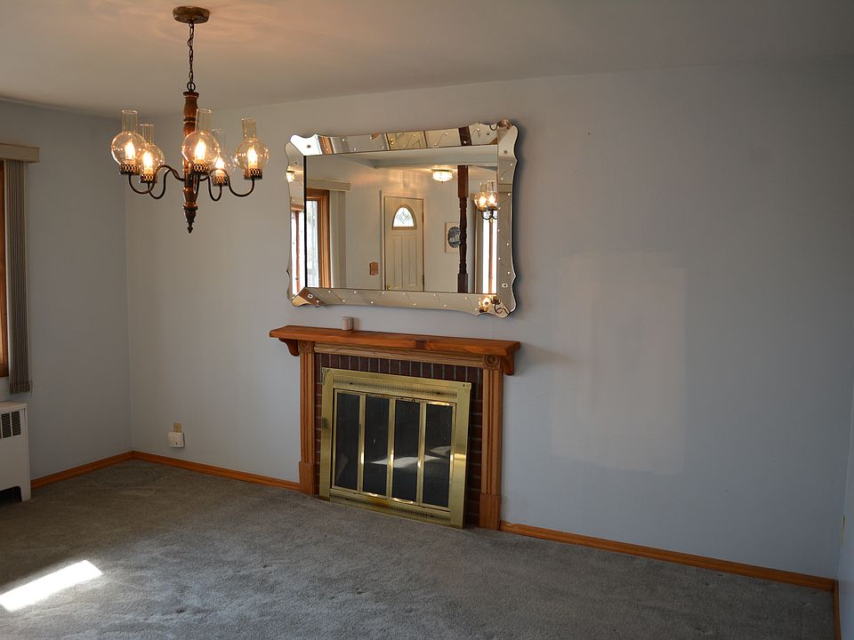 2nd image of 67 Seaman Rd