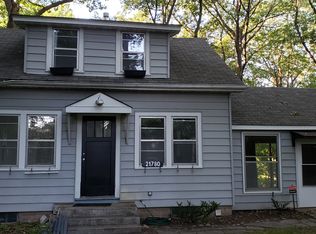 21780 Lilac Ln, Shorewood, MN 55331