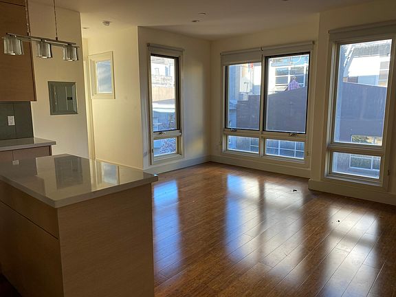 2nd image of 537 Natoma St