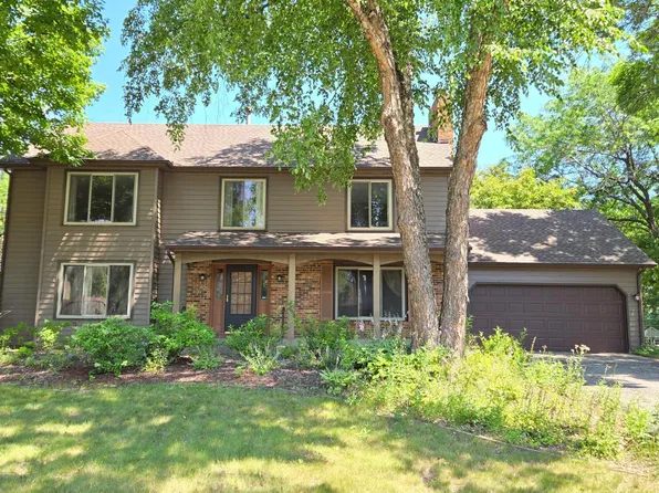 3233 Churchill Ct, Woodbury, MN 55125