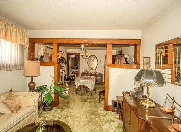 5th image of 1125 Rowland Ave