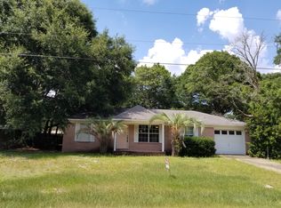 216 Brittany Ln, Crestview, FL 32536