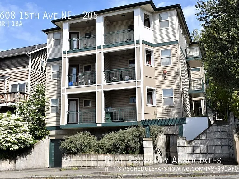 5608 15th Ave NE — Photo 43