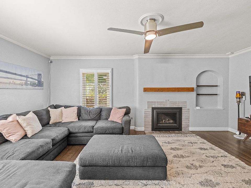 2616 Land Park Dr, Sacramento, CA 95818 | Zillow