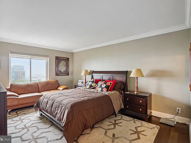 8350 Greensboro Dr #920 — Photo 12