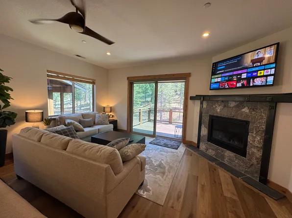 11643 McClintock Loop #2, Truckee, CA 96161