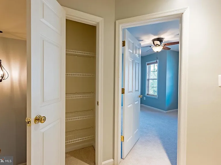 3385 Beechcliff Dr — Photo 26