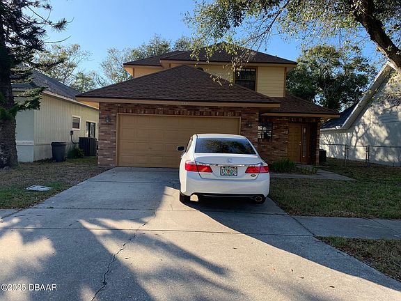 3rd image of 3807 Long Grove Ln