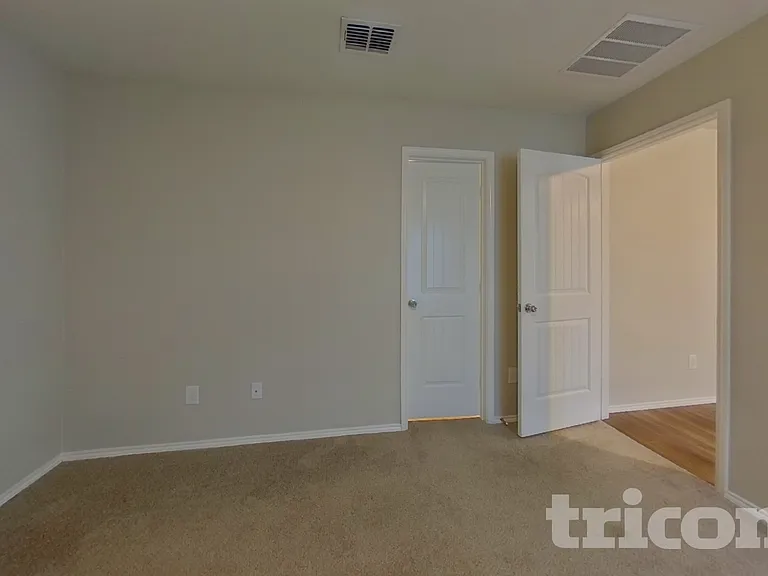 14201 Serrano Ridge Rd — Photo 5