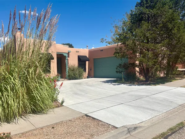 2921 Pueblo Pintado, Santa Fe, NM 87507