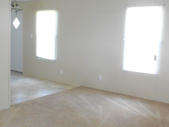 Living room 2