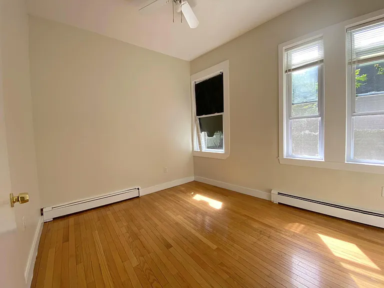 1206 Cambridge St #1 — Photo 7