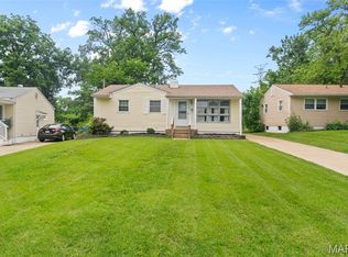 165 S Saint Jacques St, Florissant, MO 63031