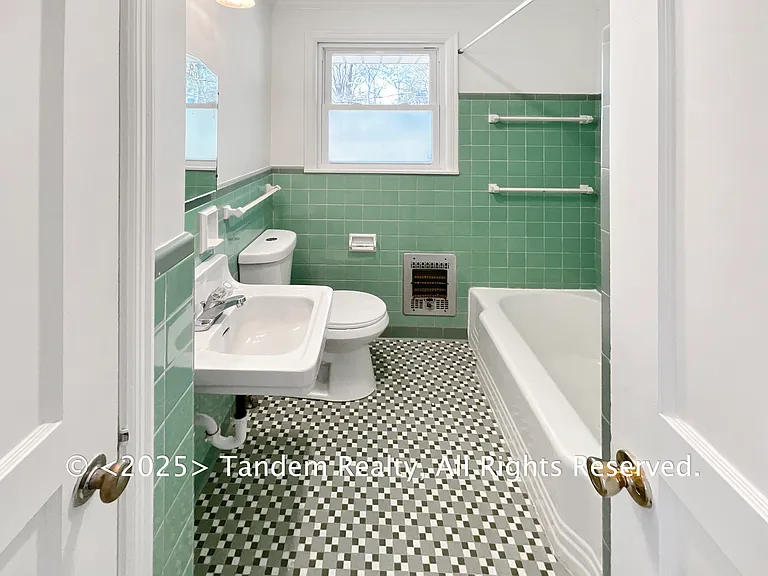 5049 Brevity Ln #5049 — Photo 9