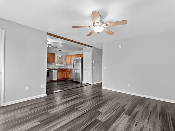 4th image of 1627 Ventnor Pl