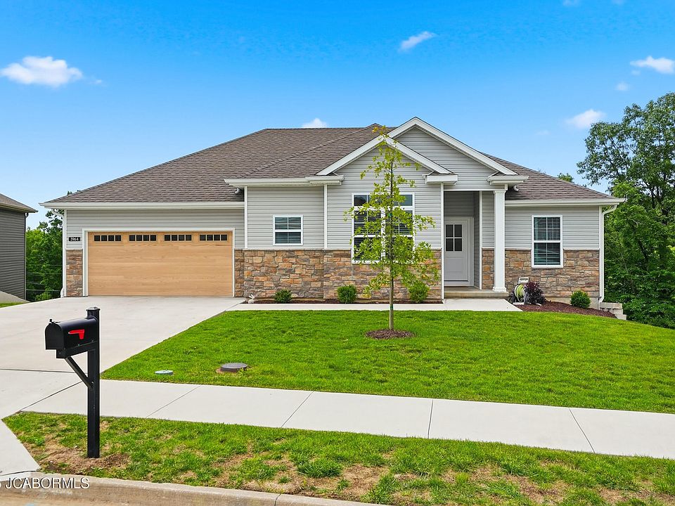 1st image of 3964 Clydesdale Dr
