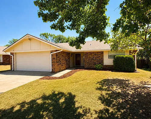 1415 N Berry Ct #1415 Photo 1 1415 N Berry Ct #1415 Photo 1