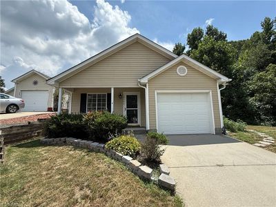 2506 Stratford Crossing Dr, Winston Salem, NC, 27103