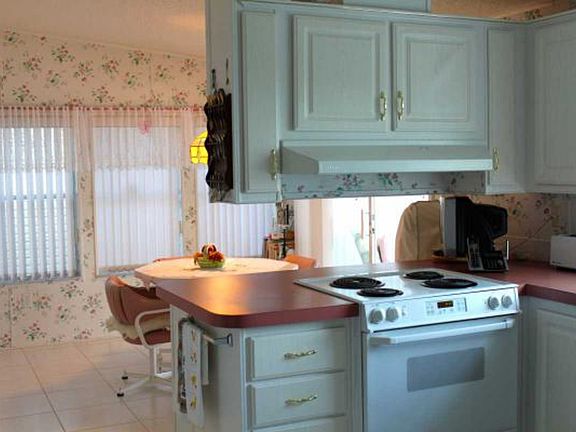 5th image of 4417 Tierra Verde Pl