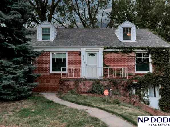 4944 Emmet St, Omaha, NE 68104