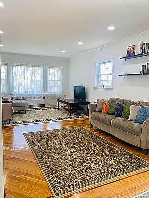 2nd image of 6970 113th St