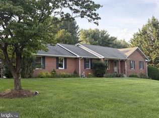 5212 Ernie Ln, Frederick, MD 21703
