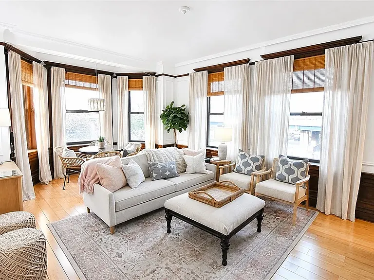 464 Commonwealth Ave #33 — Photo 1