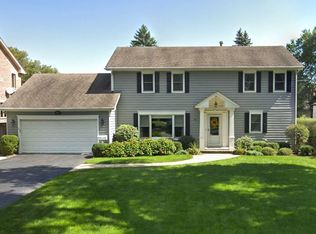 811 Elmdale Rd, Glenview, IL 60025