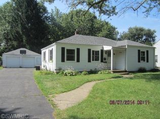 2504 Glendale Blvd, Kalamazoo, MI