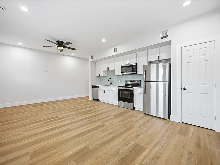 7625 De Priest St #D — Photo 7