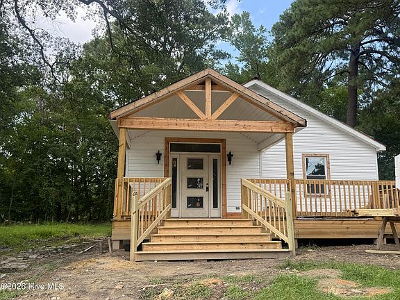 2nd image of 880 Ellison Drive