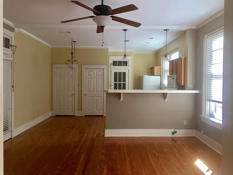 1419 Main St #B — Photo 8