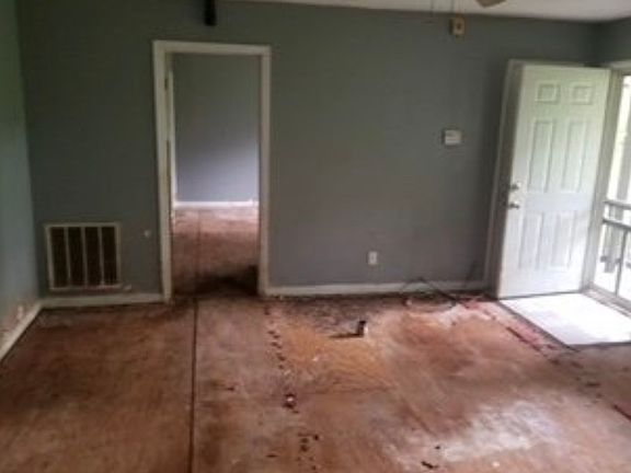 3rd image of 1447 Colburn St