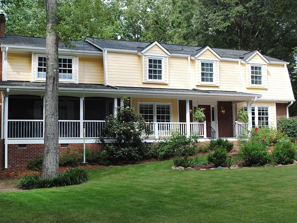 1st image of 614 Churchill Drive