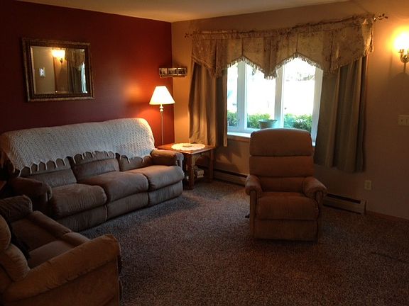 5th image of 308 Brookwood Ln