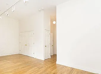 Rented by Nest Seekers International