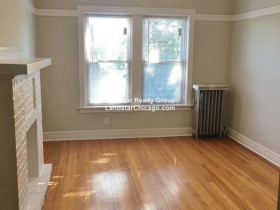3rd image of 1604 W Olive Ave