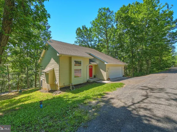 139 Maple Ave, Mount Jackson, VA 22842