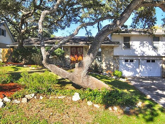 2nd image of 3707 Prince George Dr
