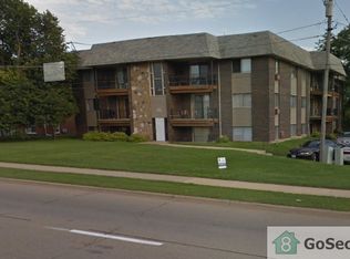 3631 N Rockton Ave APT 105, Rockford, IL 61103