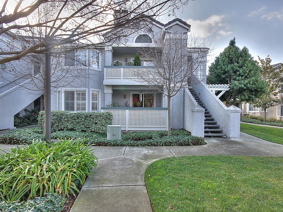1st image of 5969 Lake Hennessy Ct