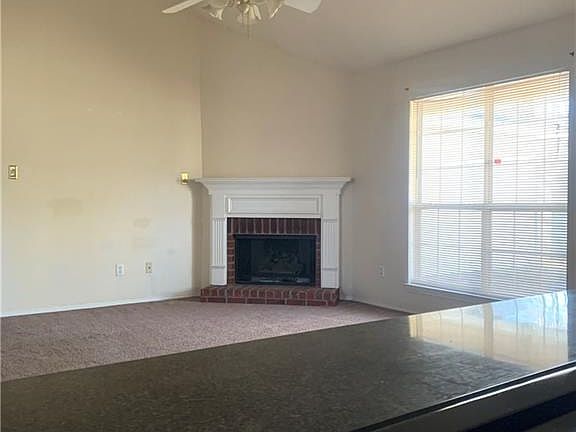 3rd image of 1785 Woodbrook Dr