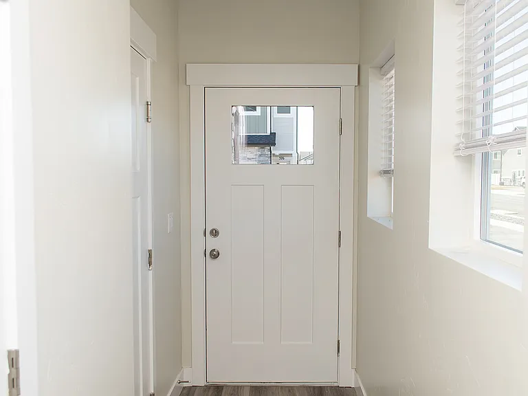 396 N 100 W #1 — Photo 3