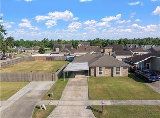 2913 Earl Dr, Meraux, LA 70075