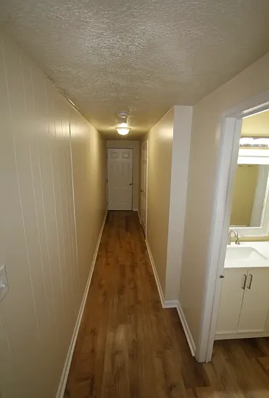 215 N College Ave — Photo 19