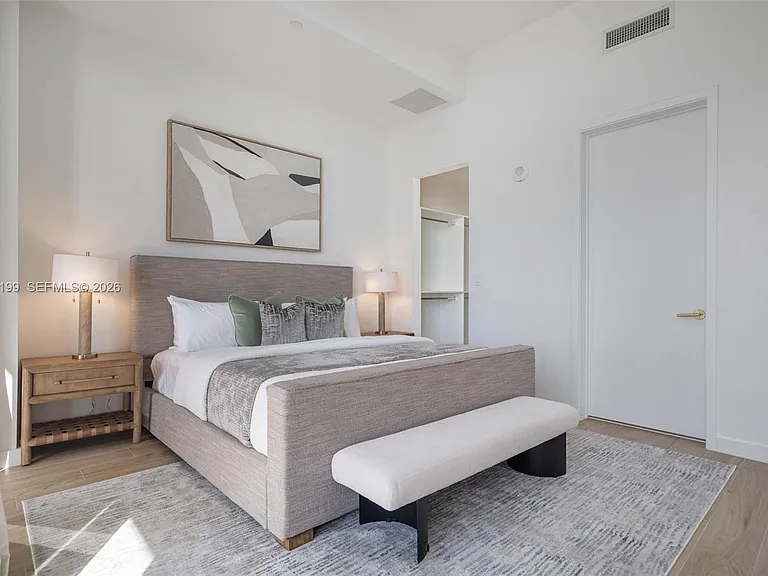 2655 S Bayshore Dr #1911 — Photo 23