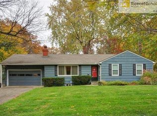 2910 W 71st Ter, Prairie Village, KS 66208