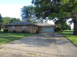 316 Ward Dr, Elkhart, IL