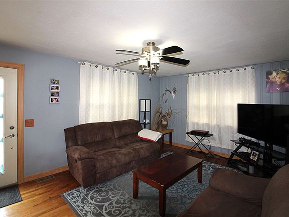 2nd image of 2715 W A St