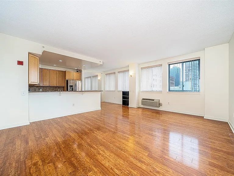311 Washington St #6A — Photo 7